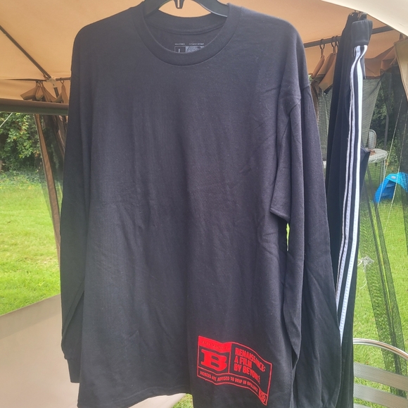 Beyonce Renaissance A film by Beyonce LS Shirt Black and Red Women's size Large - Picture 2 of 3